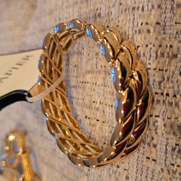 NAPIER BRAND WOMENS FASHION JEWELRY GOLDTONE STRETCH BRACELETS BUNDLE OF 3 - Picture 8 of 11